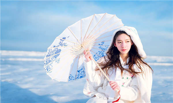 贡嘎试管代怀生子多少钱一个？助孕之路的费用分析与方案选择